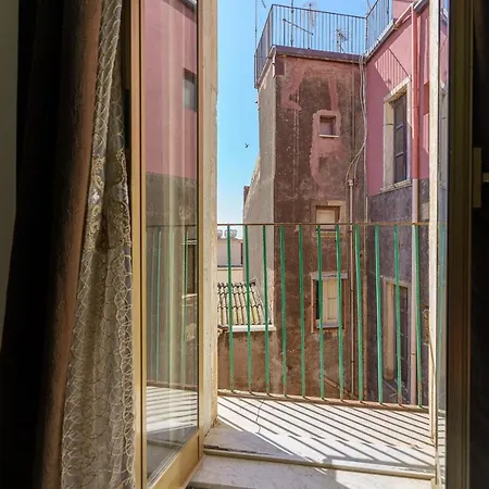 Appartamento Zu Iano House
